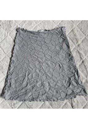 Haystacks | Embroidered Gray Textured Skirt | Size Medium